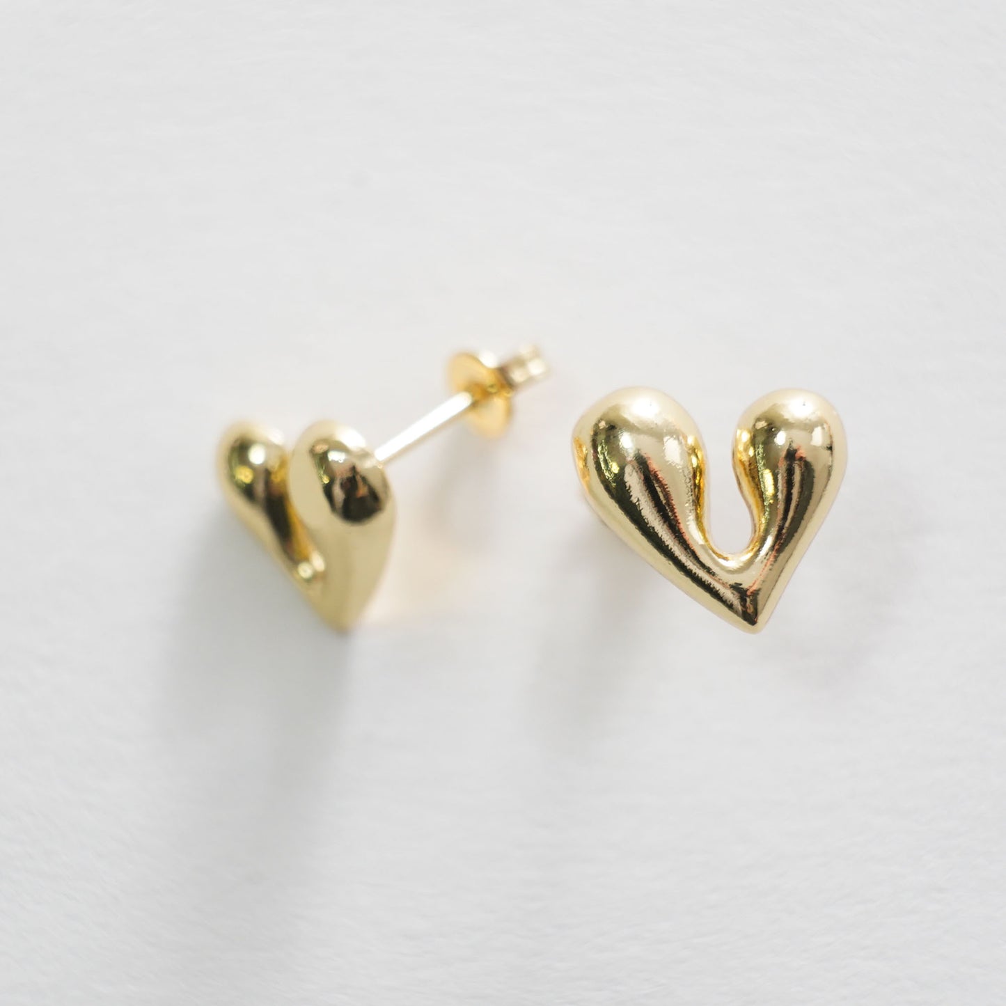 1pair 18K Gold Filled Heart Earrings,Gold Earrings,Dainty Earrings