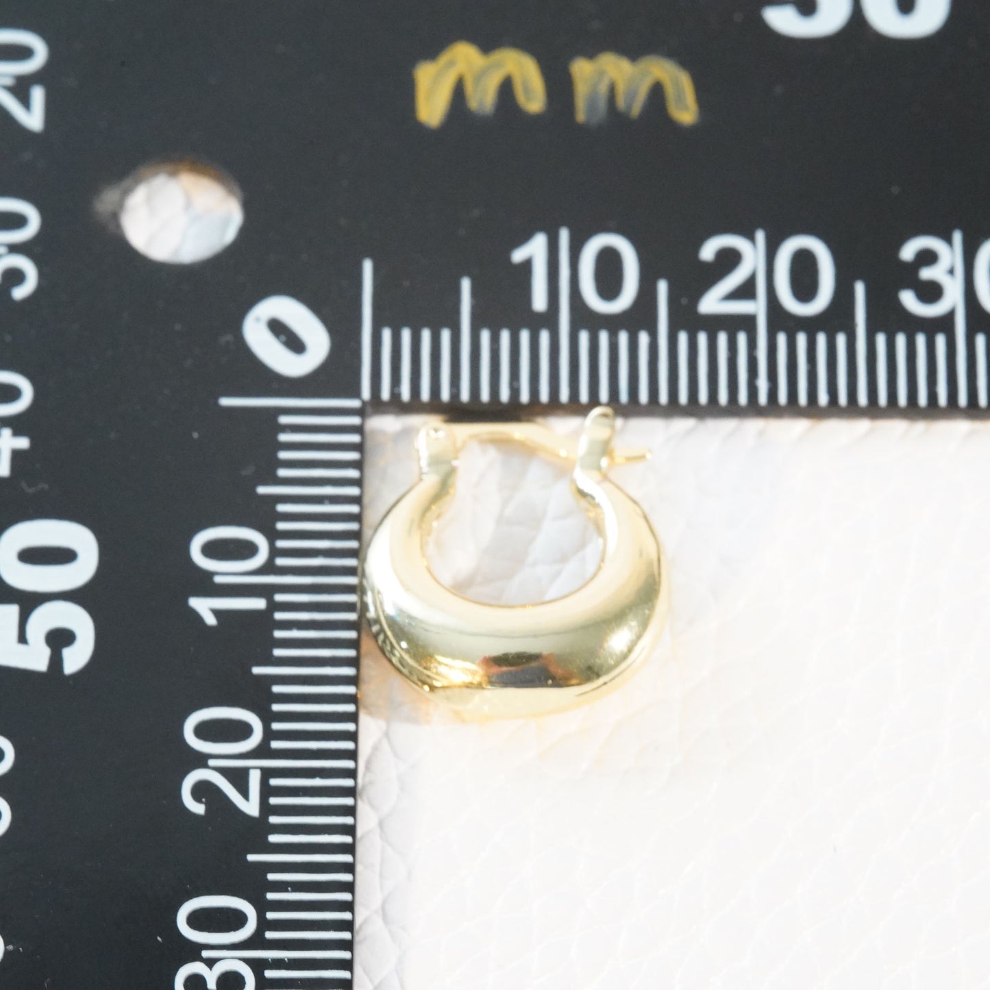 1pair 18K Gold Filled Thick Hoops Earrings,Gold Hoops,Dainty Teardrop Hoops Huggie,Gold Huggies Hoop Earrings