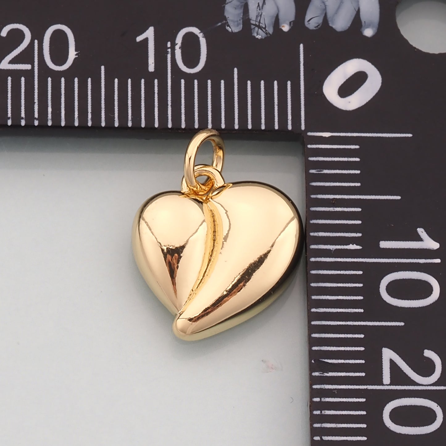 Gold Heart Charms,18K Gold Filled Heart Pendant,Dainty Heart Charm Bracelet Necklace for DIY Jewelry Making Supply