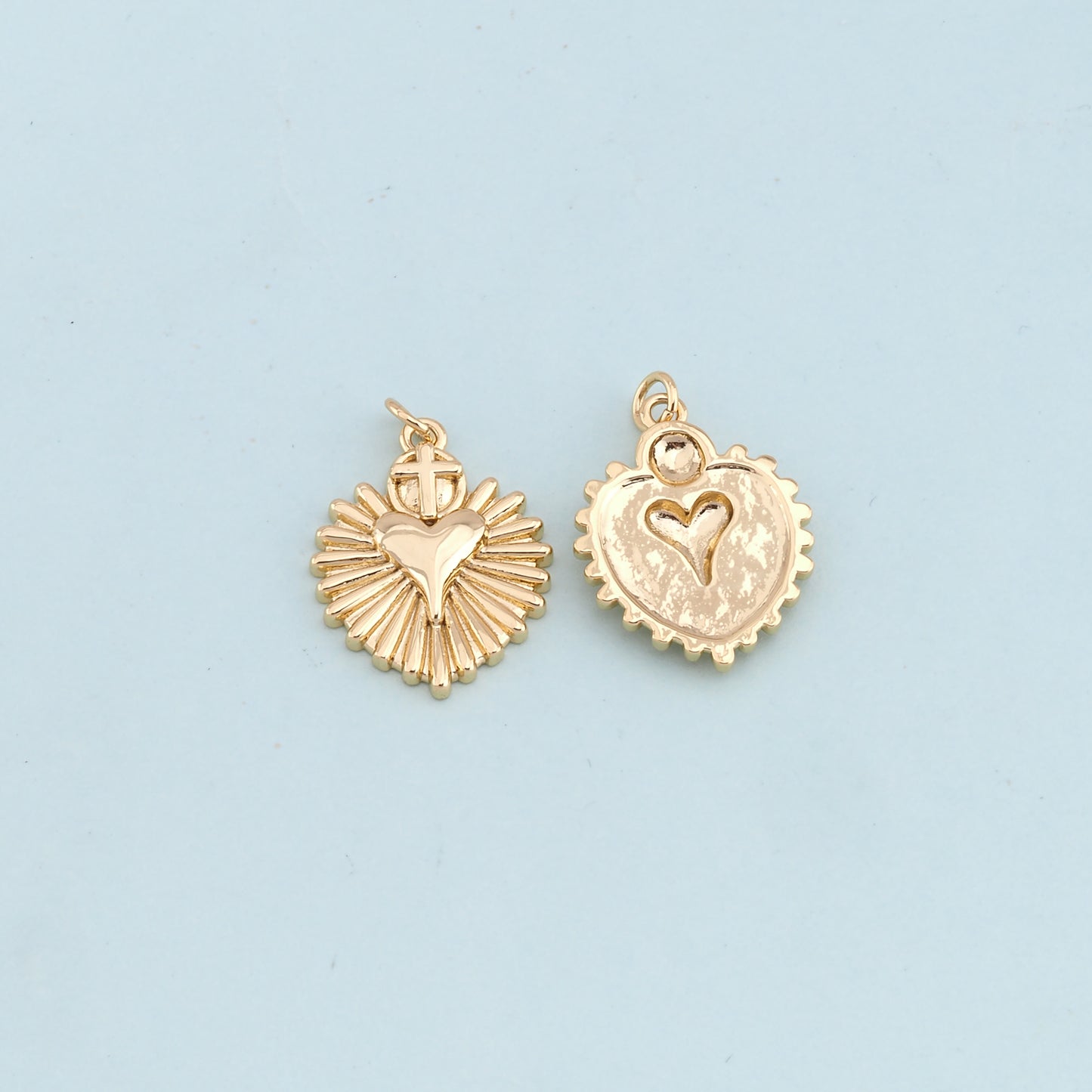 Gold sacred Heart Charms,18K Gold Filled flame sacred heart Pendant,Religious Charm Bracelet Necklace for DIY Jewelry Making Supply