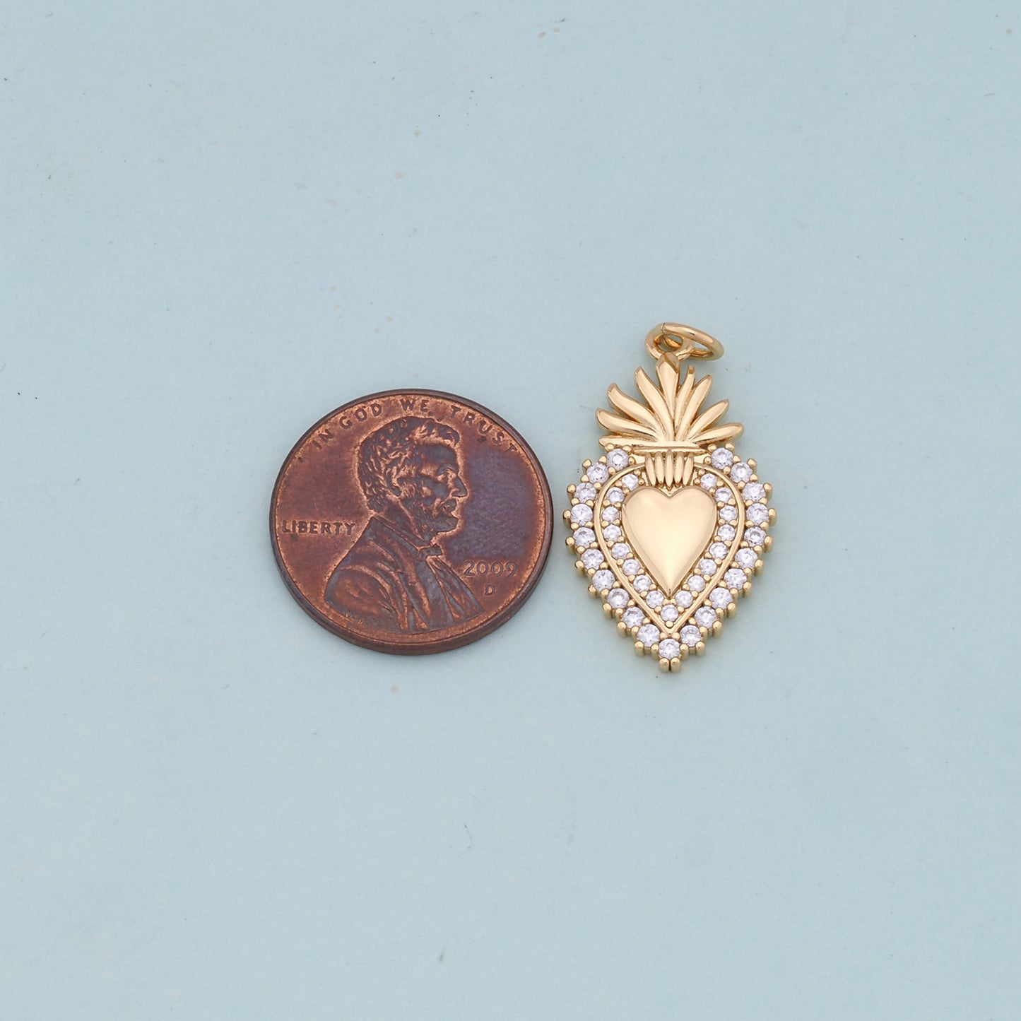 Gold sacred Heart Charms,18K Gold Filled flame sacred heart Pendant,Religious Charm Bracelet Necklace for DIY Jewelry Making Supply