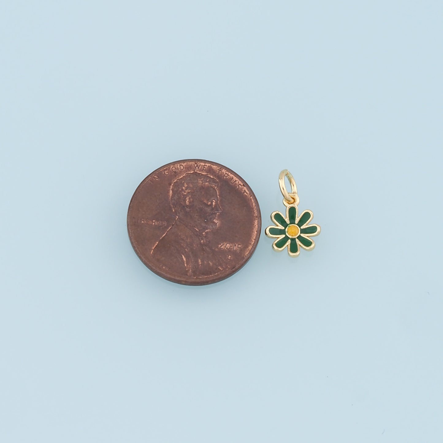Gold Daisy Charms,18K Gold Filled Daisy Pendant,Daisy Charm Bracelet Necklace for DIY Jewelry Making Supply