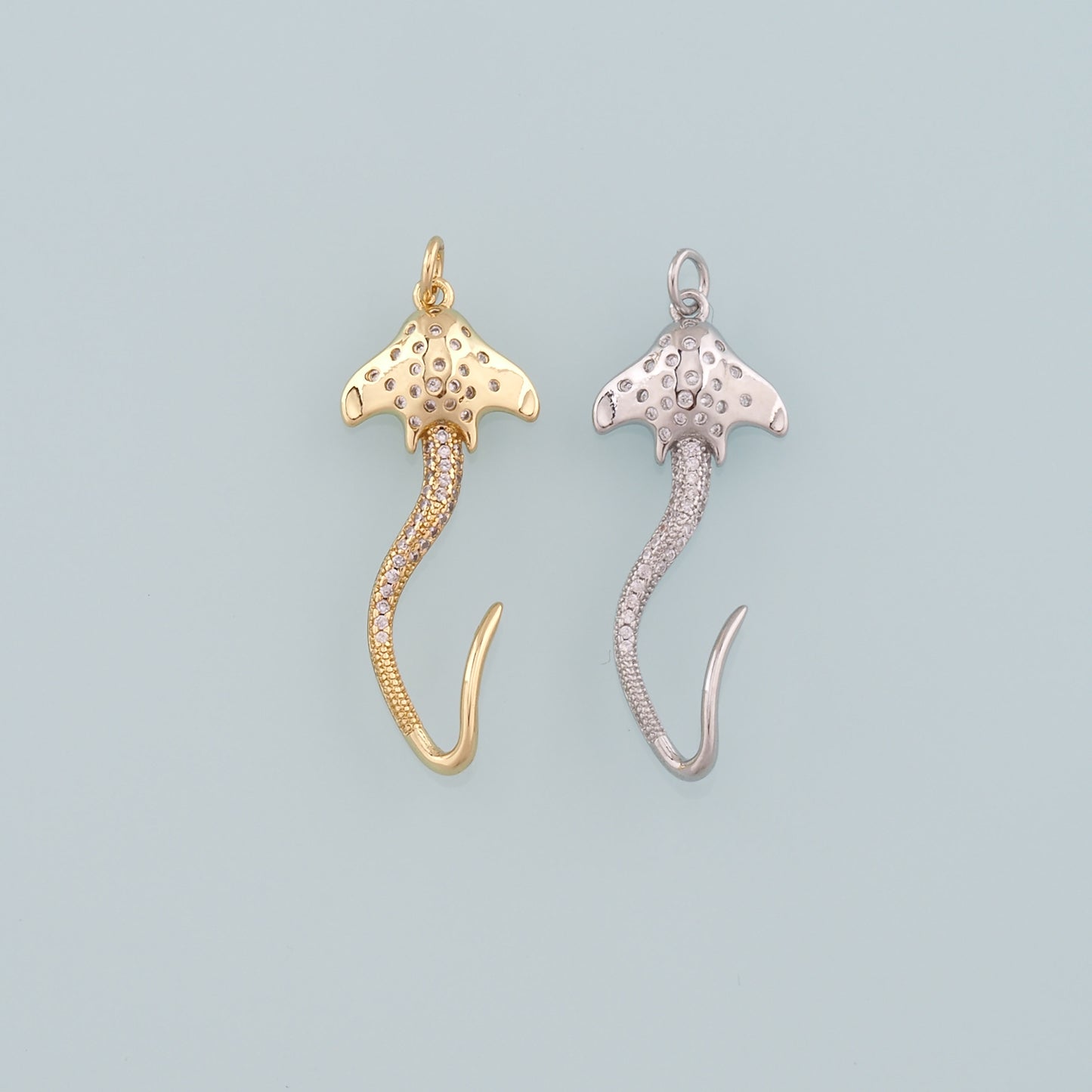 Gold Fish Charms,18K Gold Filled Manta Ray Pendant,CZ Micro Pave Manta Ray Charm Bracelet Necklace for DIY Jewelry Making Supply