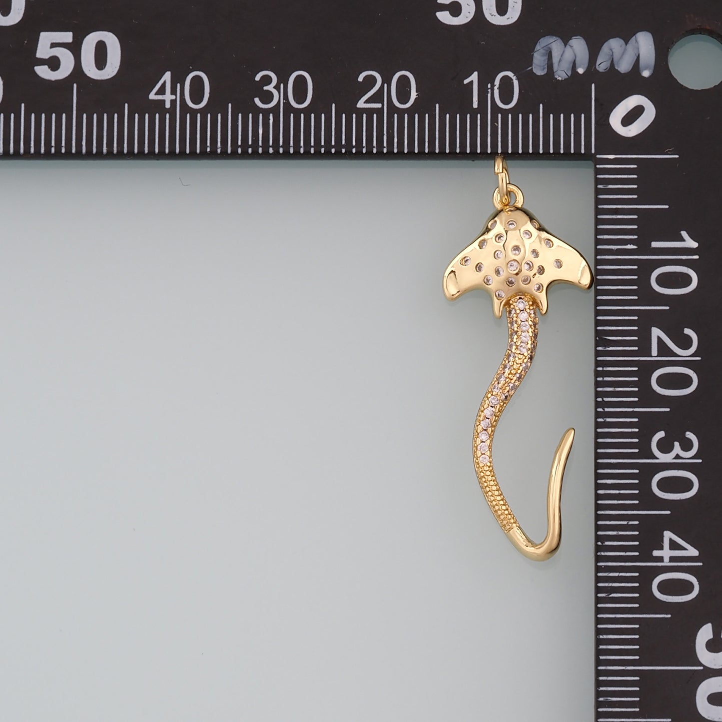 Gold Fish Charms,18K Gold Filled Manta Ray Pendant,CZ Micro Pave Manta Ray Charm Bracelet Necklace for DIY Jewelry Making Supply