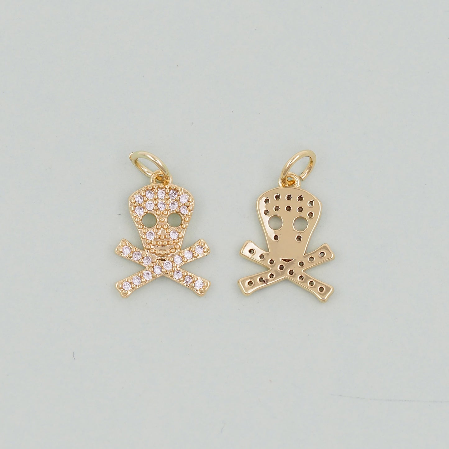Gold Skull Charms,18K Gold Filled Skull Pendant,Skull Charm Bracelet Necklace for DIY Jewelry Making Supply