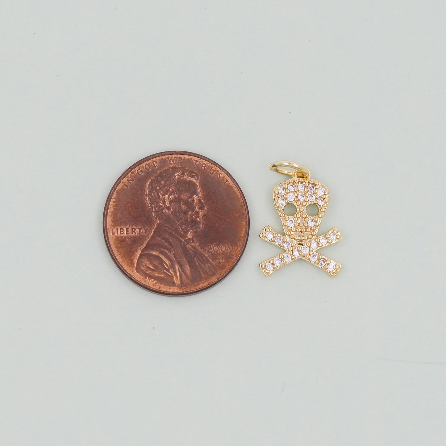 Gold Skull Charms,18K Gold Filled Skull Pendant,Skull Charm Bracelet Necklace for DIY Jewelry Making Supply