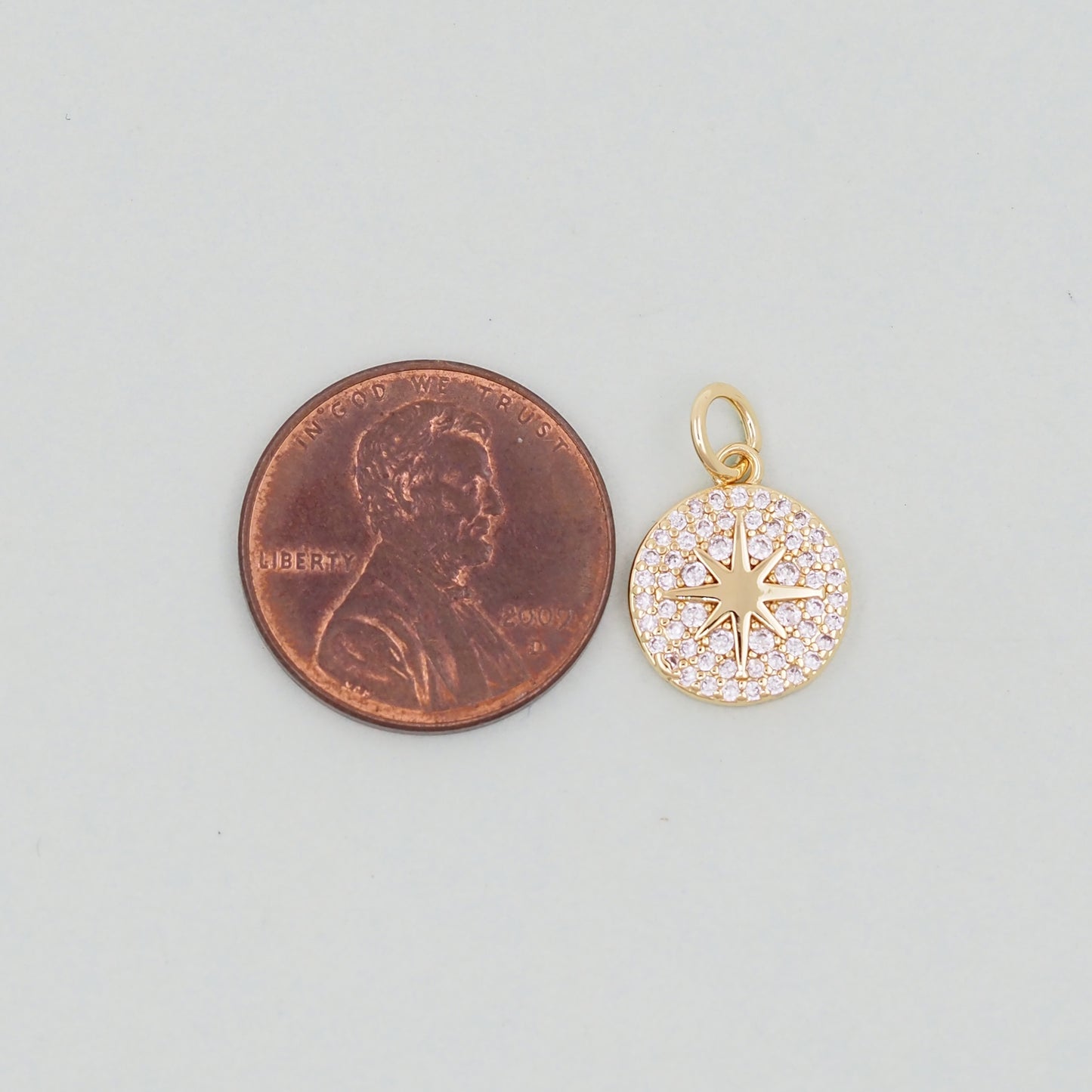 Gold Round Star Charms,18K Gold Filled Starburst Pendant,North Star Charm Bracelet Necklace for DIY Jewelry Making Supply