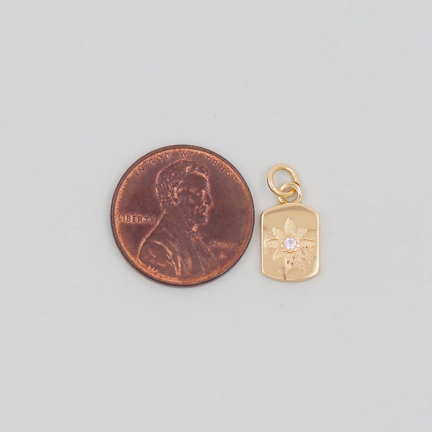 Gold Star Charms,18K Gold Filled Starburst Pendant,North Star Charm Bracelet Necklace for DIY Jewelry Making Supply