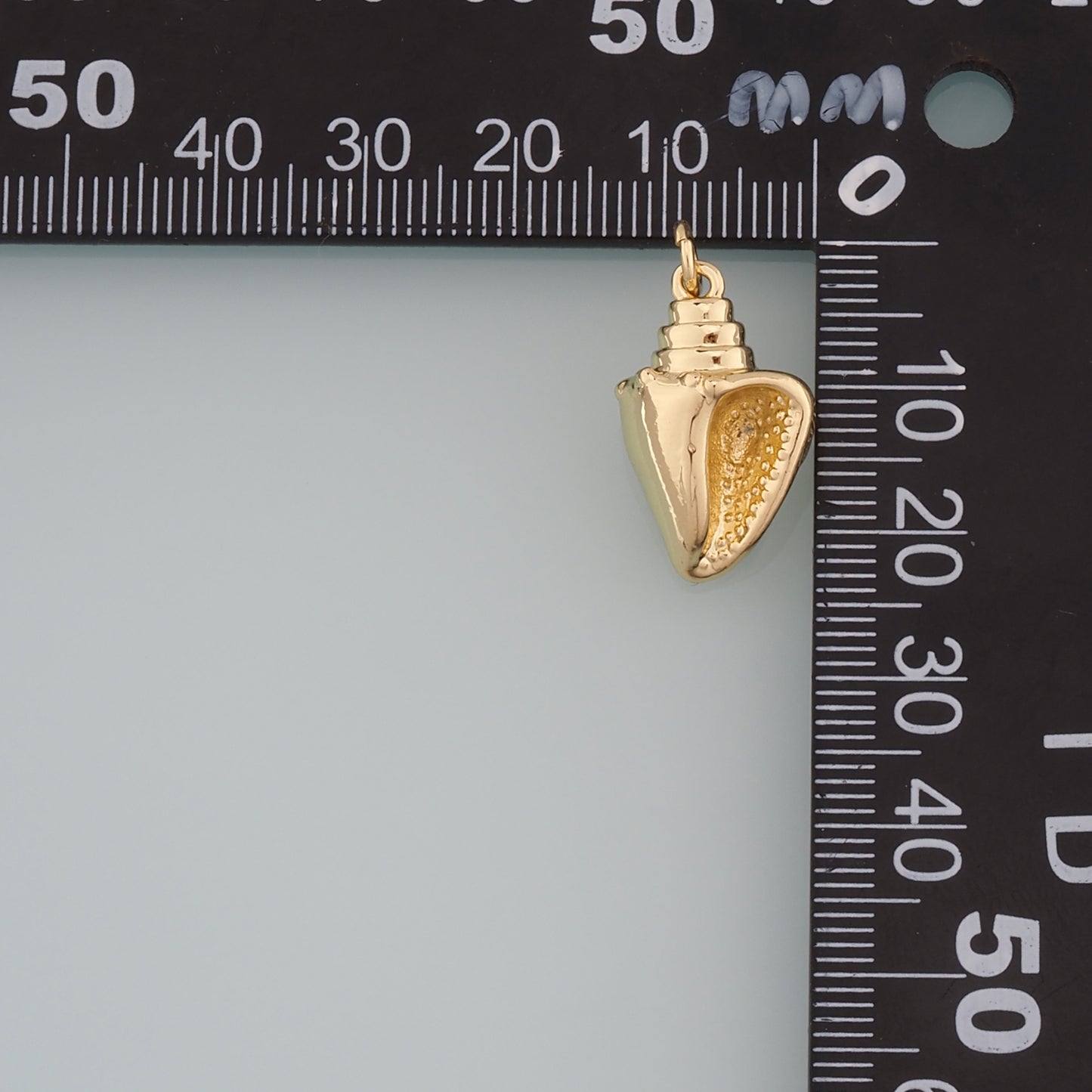 Gold Conch Charms,18K Gold Filled Shell Pendant,Conch Shell Charm Bracelet Necklace for DIY Jewelry Making Supply