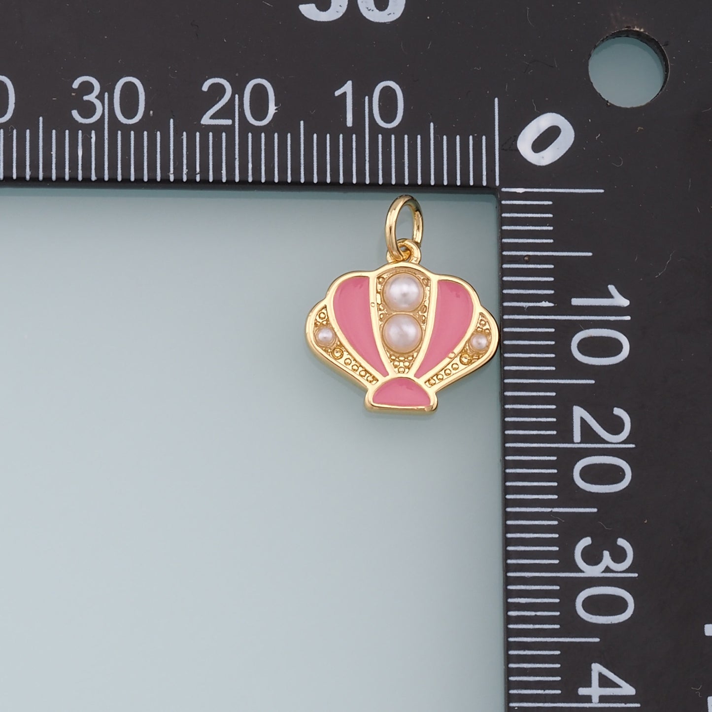 Gold Pearl Shell Charms,18K Gold Filled Shell Pendant,Enamel Shell Charm Bracelet Necklace for DIY Jewelry Making Supply