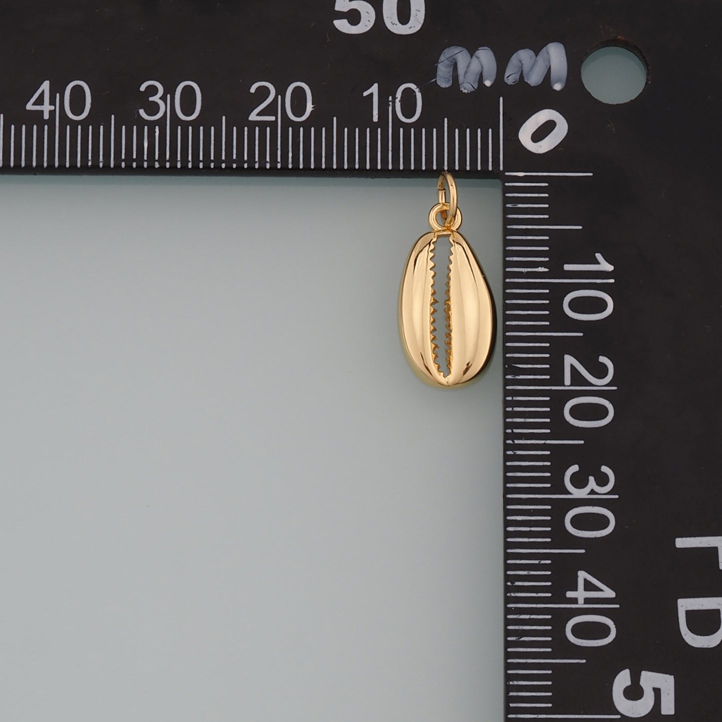 Gold Ocean Charms,18K Gold Filled Cowrie Shell Pendant,Conch Shell Charm Bracelet Necklace for DIY Jewelry Making Supply