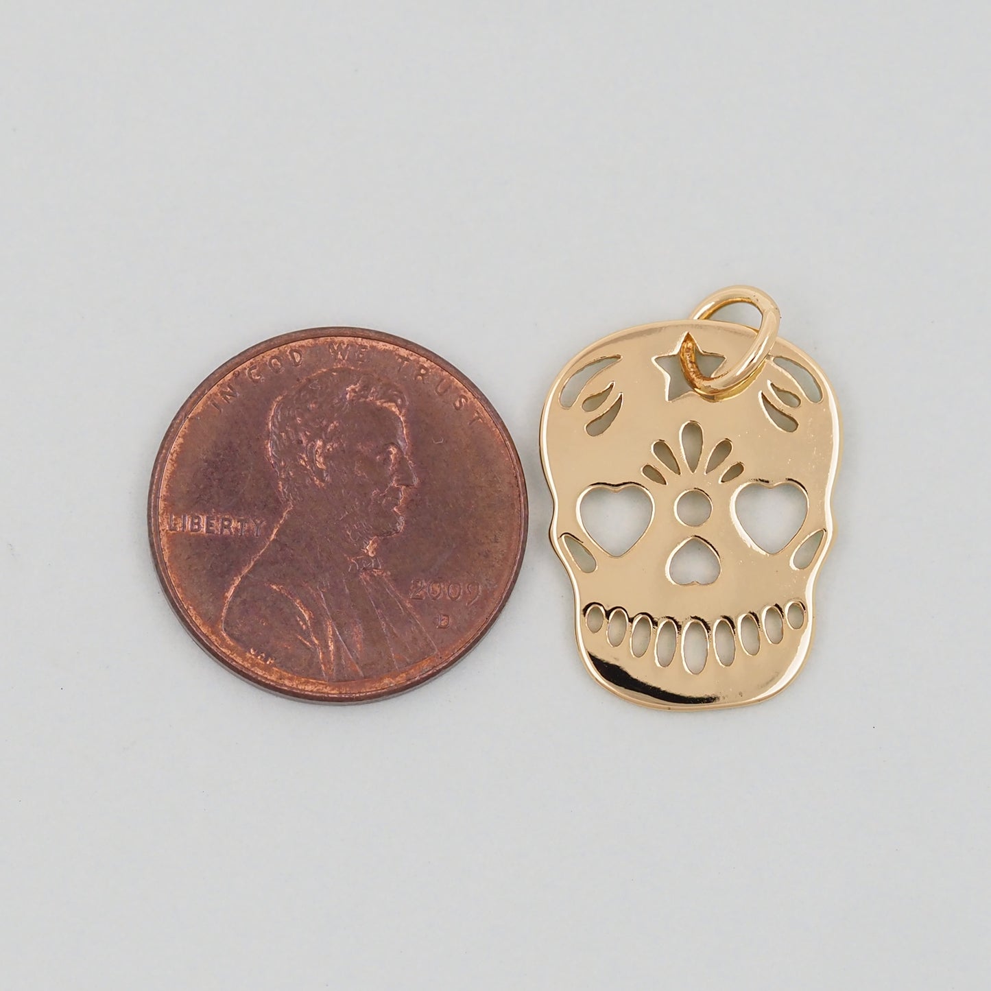 Gold Skull Charms,18K Gold Filled Skull Pendant,Skull Charm Bracelet Necklace for DIY Jewelry Making Supply