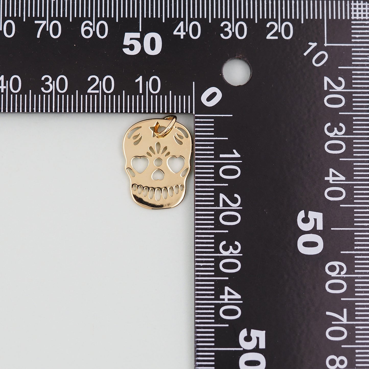 Gold Skull Charms,18K Gold Filled Skull Pendant,Skull Charm Bracelet Necklace for DIY Jewelry Making Supply