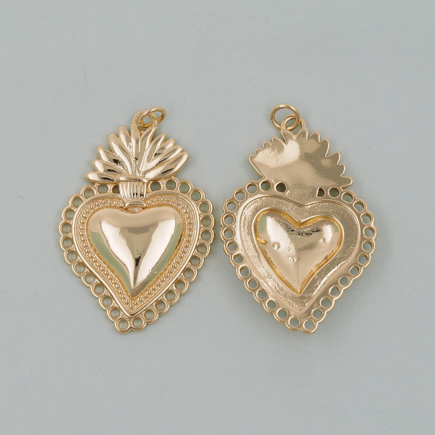Gold Sacred Heart Charms,18K Gold Filled Sacred Heart Pendant,Religious Charm Bracelet Necklace for DIY Jewelry Making Supply