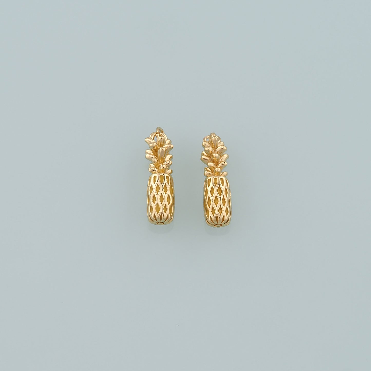Gold Pineapple Charms,18K Gold Filled Pineapple Pendant,Fruit Charm Bracelet Necklace for DIY Jewelry Making Supply
