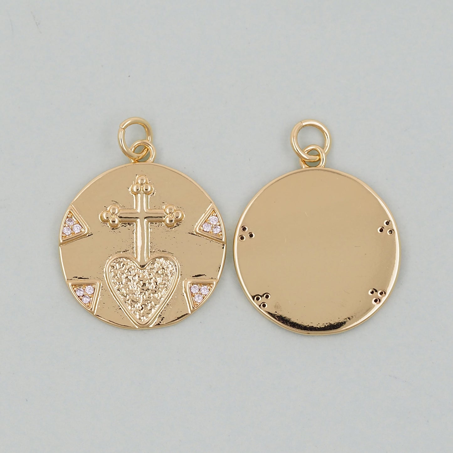18K Gold Filled Sacred Heart Pendant,Sacred Heart Charm Bracelet Necklace for DIY Jewelry Making Supply