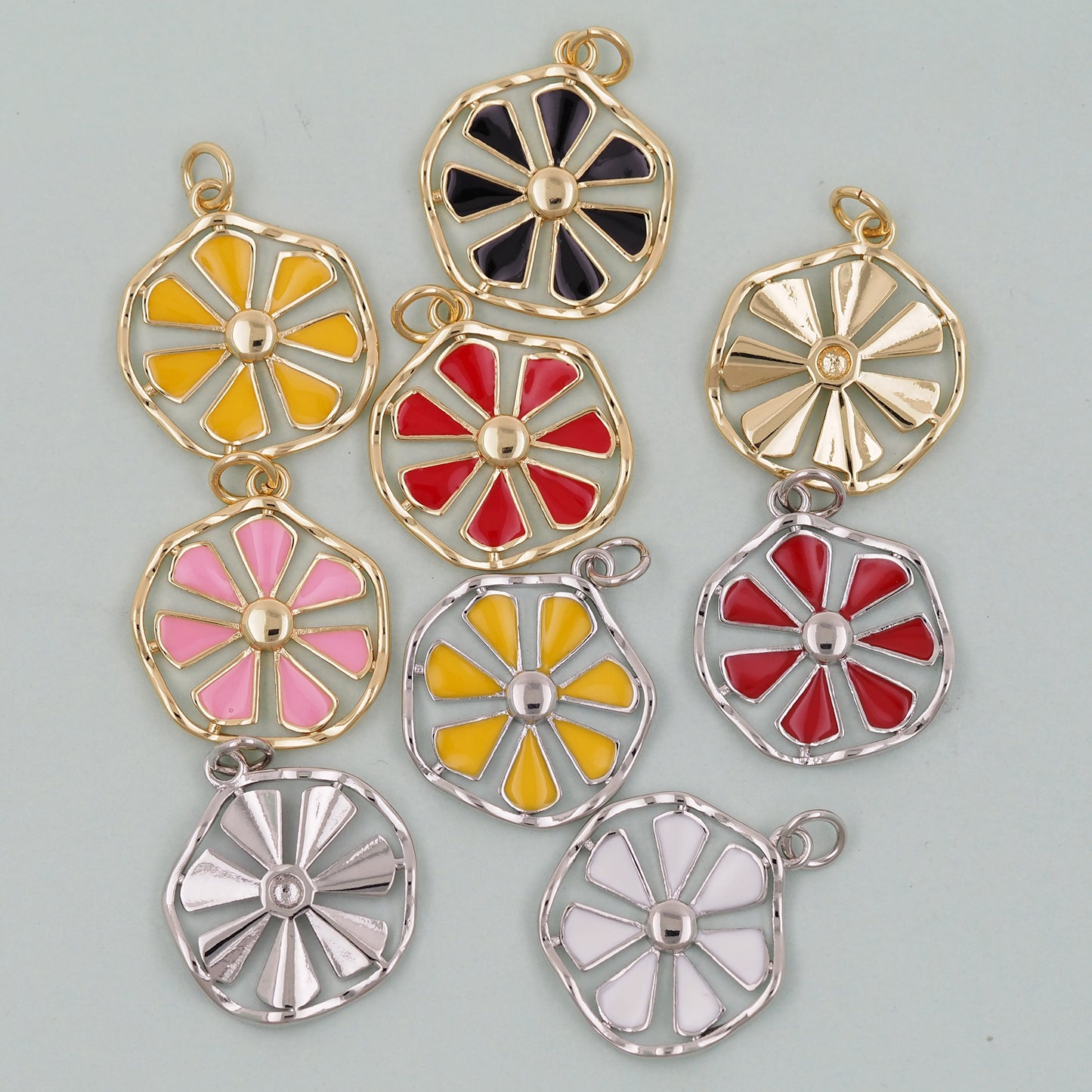 Gold daisy Charms,18K Gold Filled daisy Pendant,daisy Charm Bracelet Necklace for DIY Jewelry Making Supply