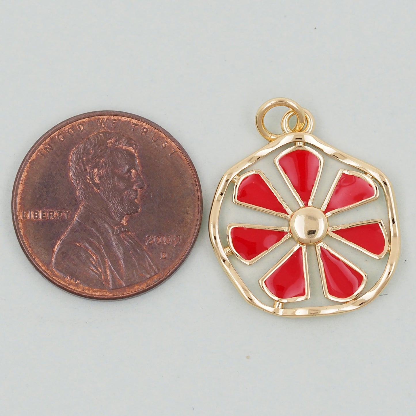 Gold daisy Charms,18K Gold Filled daisy Pendant,daisy Charm Bracelet Necklace for DIY Jewelry Making Supply