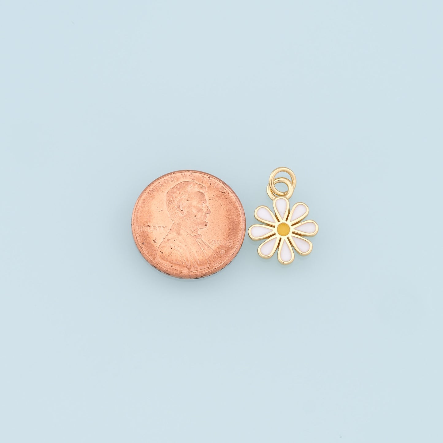Gold Daisy Charms,18K Gold Filled Daisy Pendant,Enamel Daisy Charm Bracelet Necklace for DIY Jewelry Making Supply