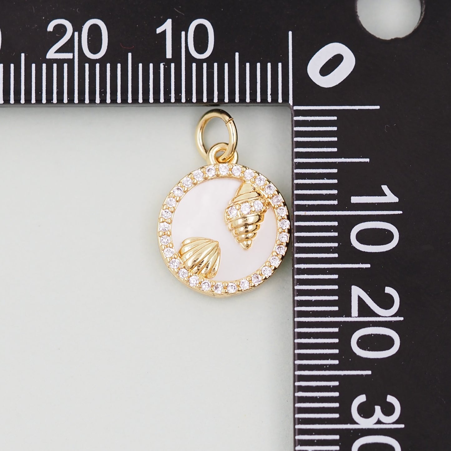 Gold Shell Charms,18K Gold Filled Conch Shell Pendant,Conch Shell Charm Bracelet Necklace for DIY Jewelry Making Supply