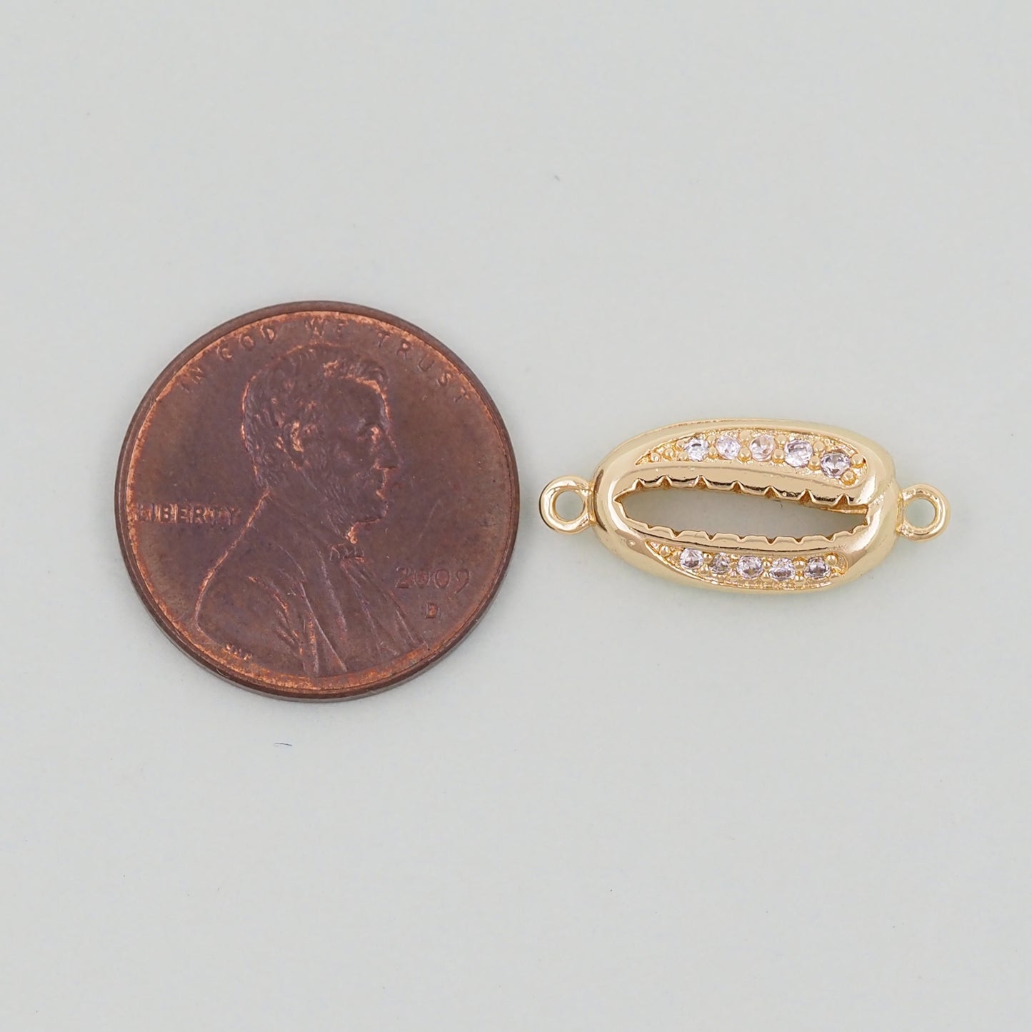 Gold Shell Connector Charms,18K Gold Filled Conch Shell Pendant,Conch Shell Charm Bracelet Necklace for DIY Jewelry Making Supply