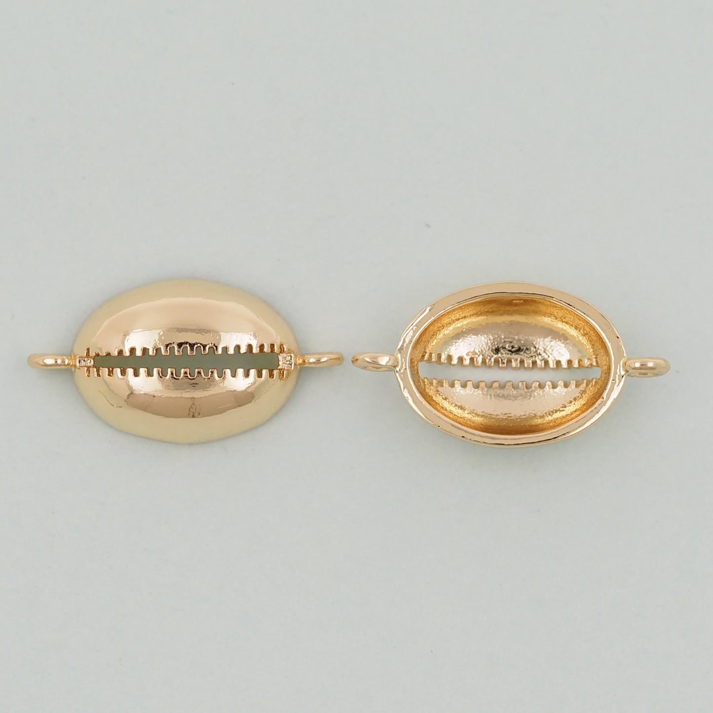 Gold Shell Connector Charms,18K Gold Filled Conch Shell Pendant,Conch Shell Charm Bracelet Necklace for DIY Jewelry Making Supply