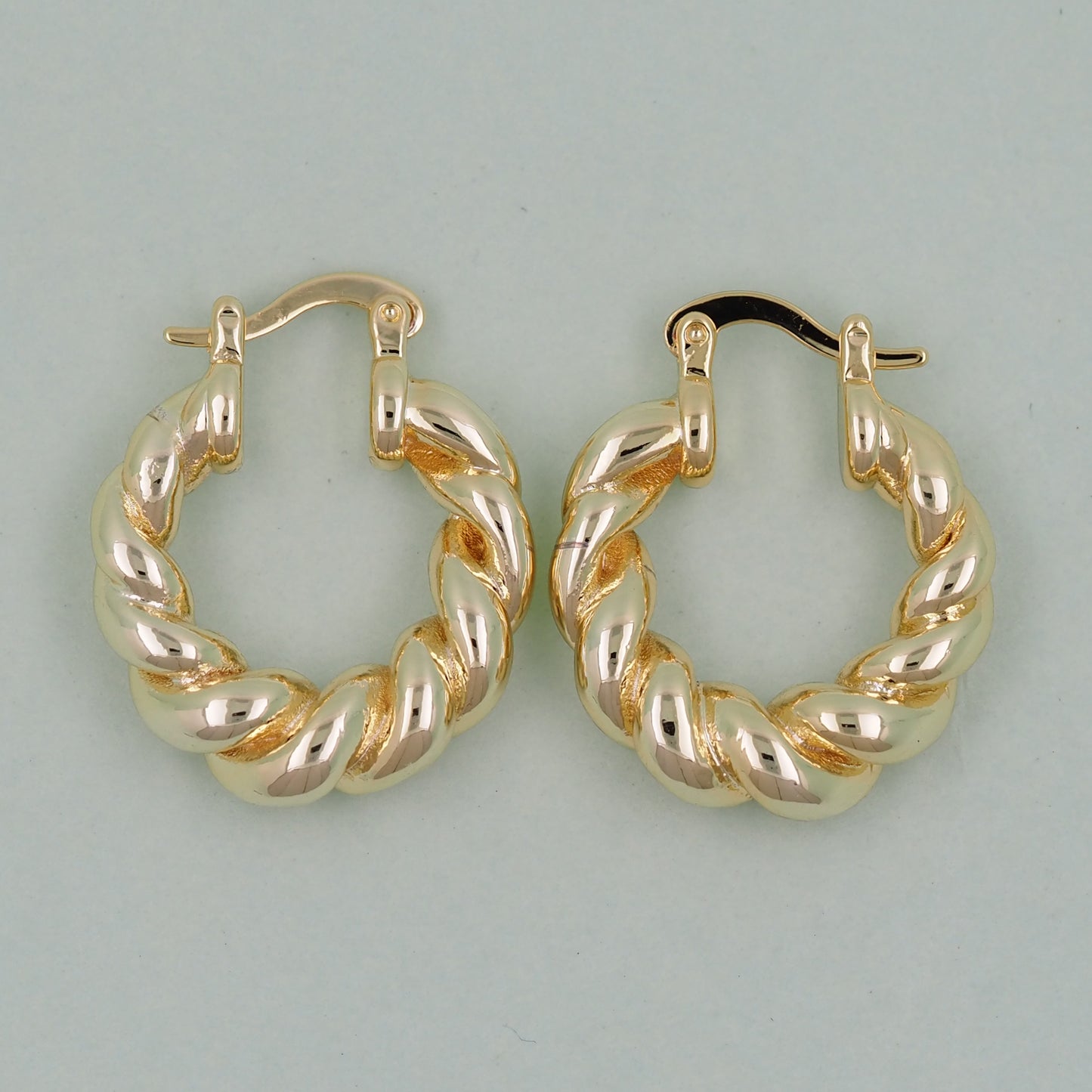 1pair 18K Gold Filled twist Hoops Earrings,Gold Earrings,Dainty Hoops Huggie,Gold Huggies Hoop Earrings