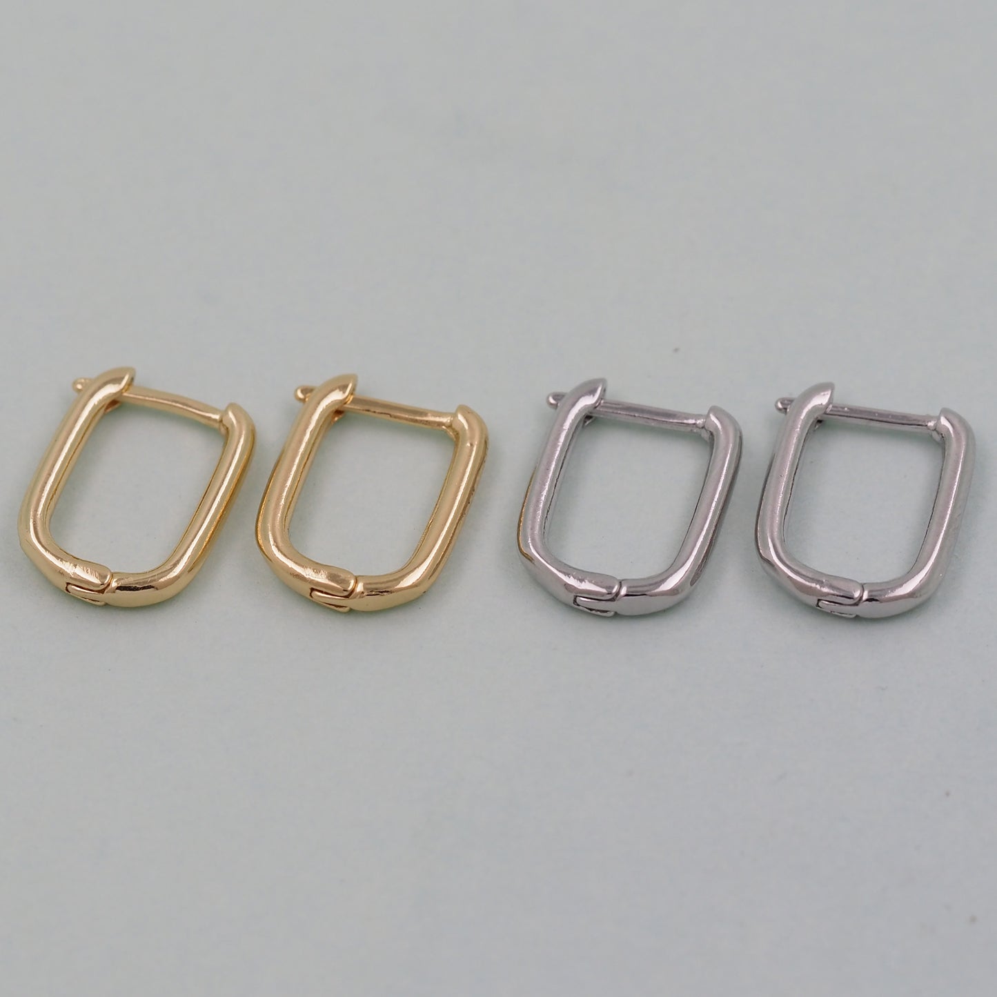 1pair 18K Gold Filled Oval Hoops Earrings,Gold Rectangle Earrings,Dainty Hoops Huggie,Gold Huggies Hoop Earrings