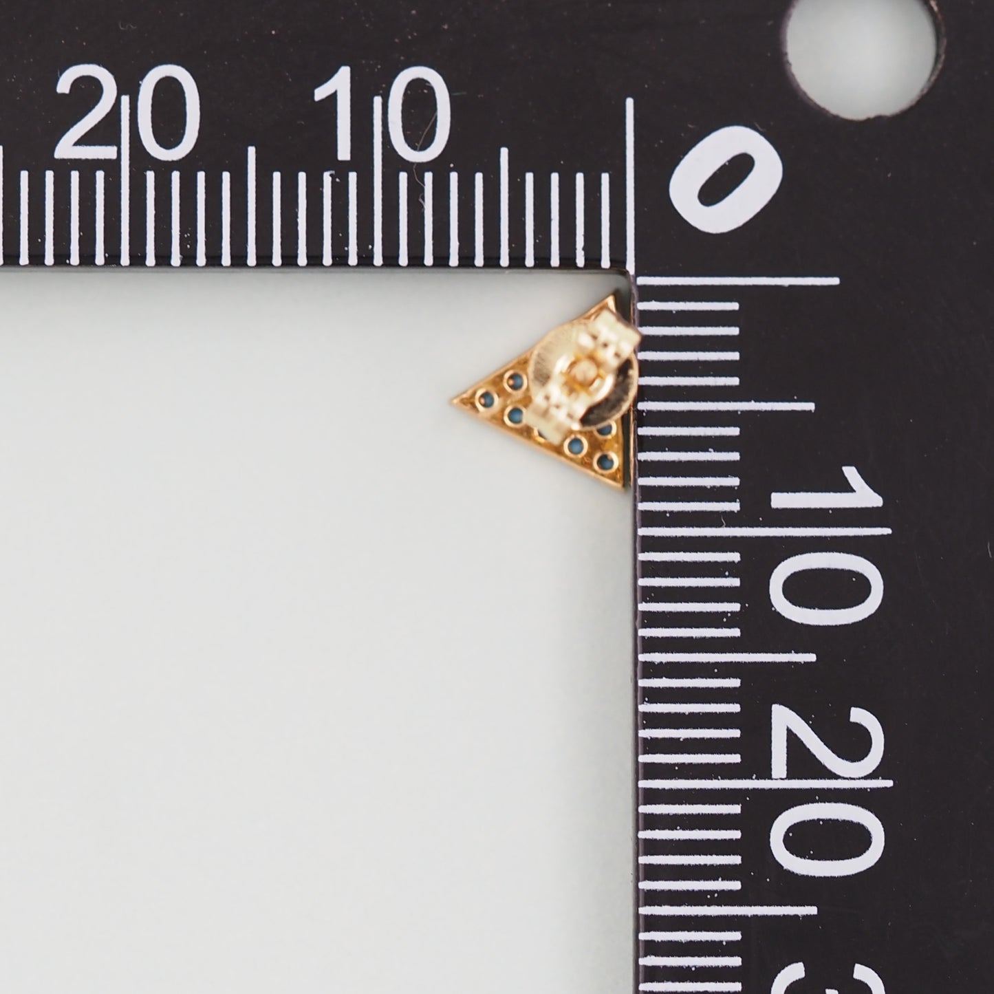 1pair 18K Gold Filled Triangle Earrings,Gold Earrings,Dainty Earrings