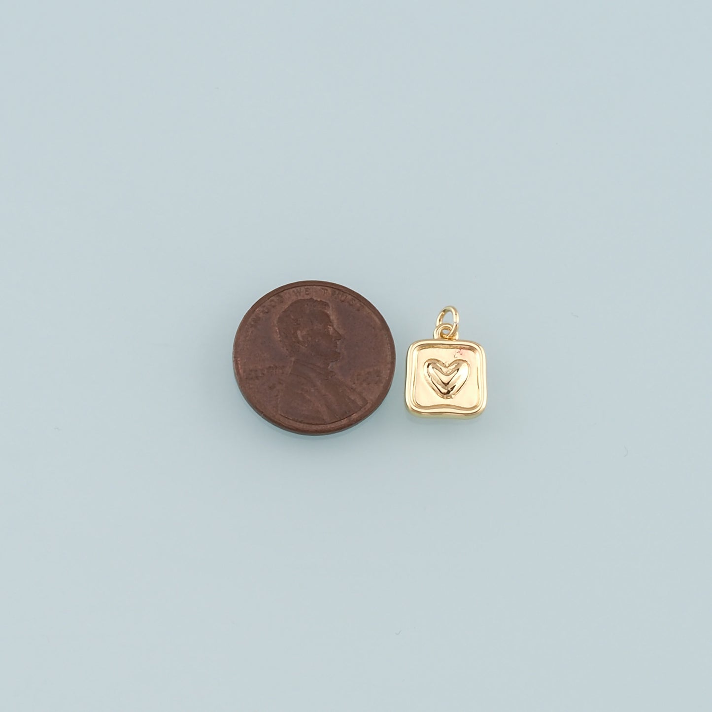 Gold Heart Charms,18K Gold Filled Heart Pendant,Dainty Heart Charm Bracelet Necklace for DIY Jewelry Making Supply