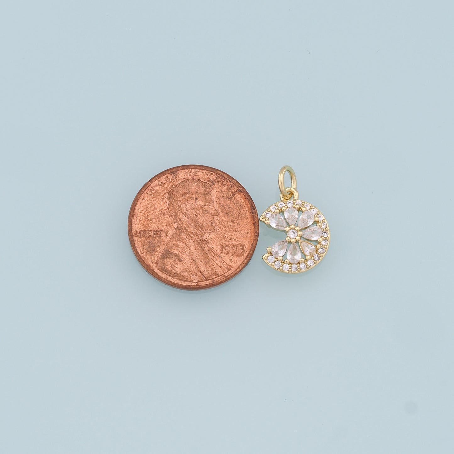 Gold Daisy Charms,18K Gold Filled Daisy Pendant,CZ Daisy Charm Bracelet Necklace for DIY Jewelry Making Supply