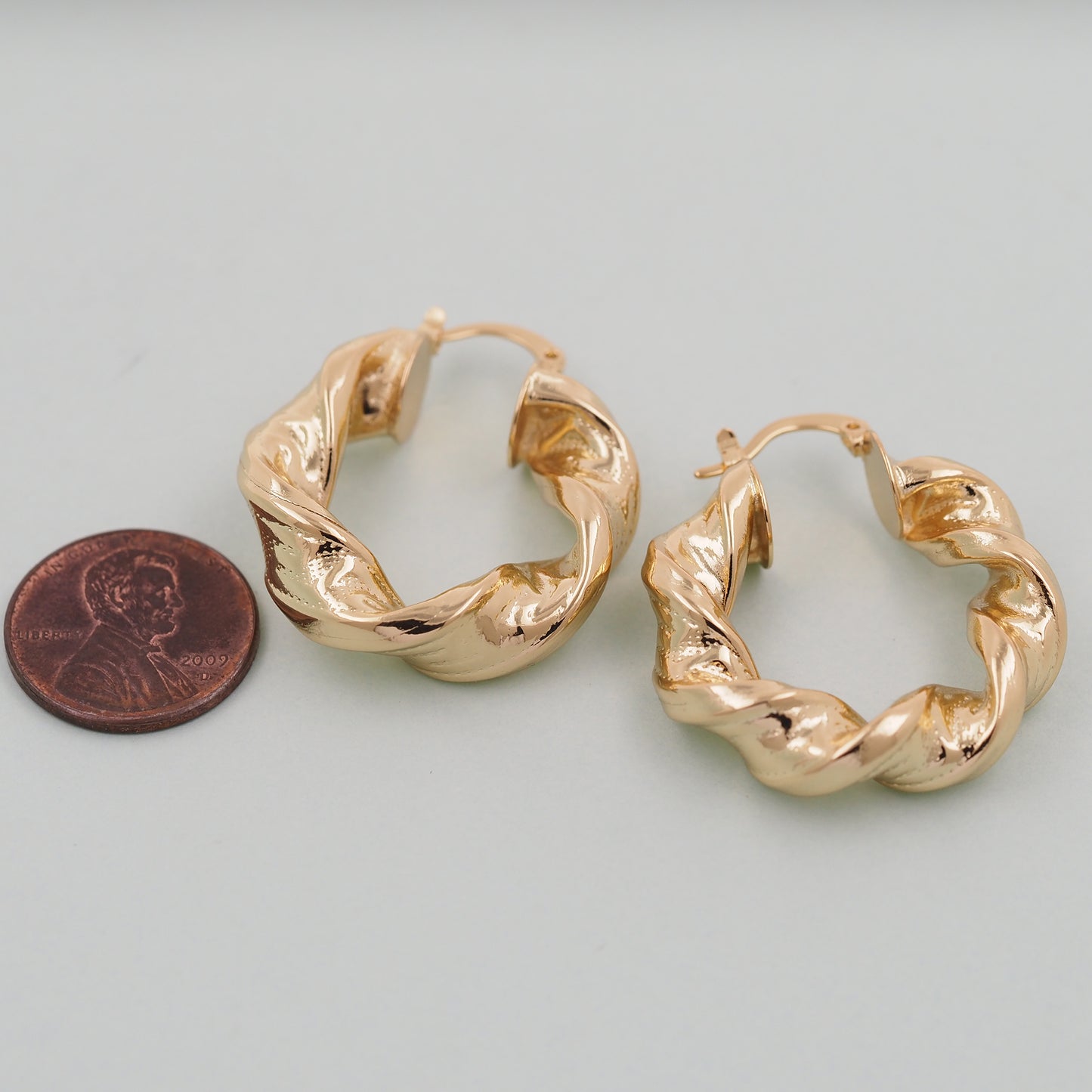 1pair 18K Gold Filled twist Hoops Earrings,Gold Earrings,Dainty Hoops Huggie,Gold Huggies Hoop Earrings