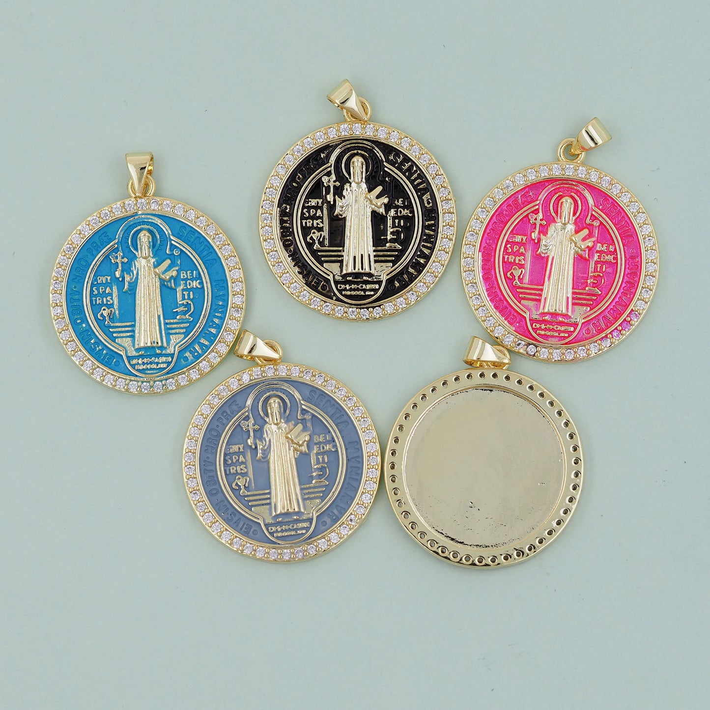 Gold Jesus Charms,18K Gold Filled Pendant,Jesus Charm Bracelet Necklace for DIY Jewelry Making Supply
