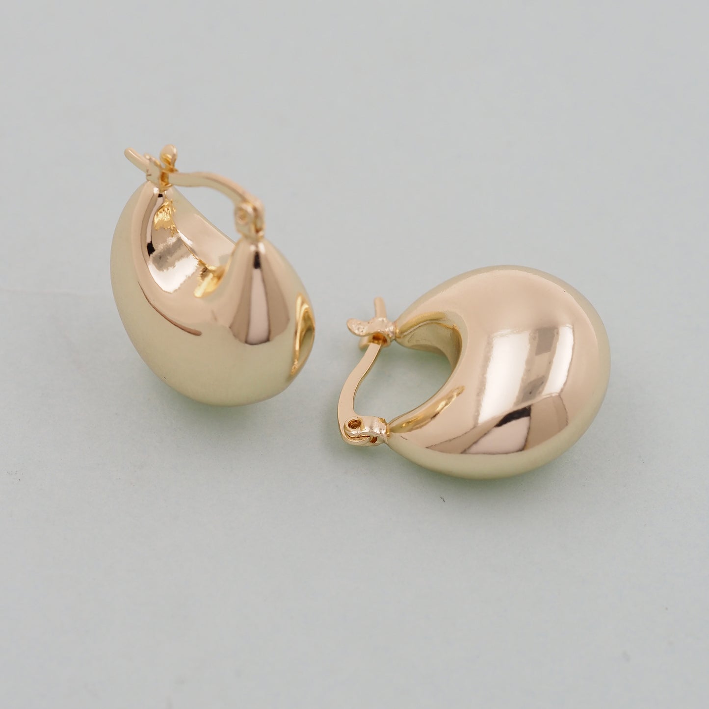 1pair 14K Gold Filled Thick Hoops Earrings,Gold Earrings,Dainty Hoops Huggie,Gold Huggies Hoop Earrings