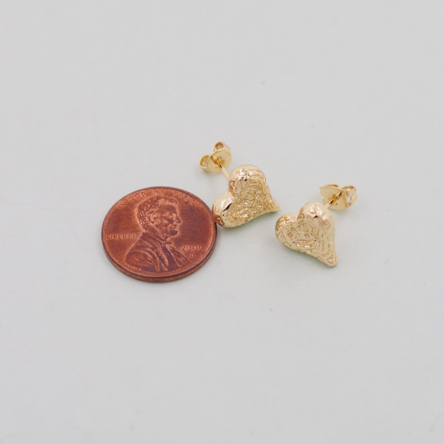 1pair 18K Gold Filled Heart Earrings,Gold Earrings,Dainty Earrings