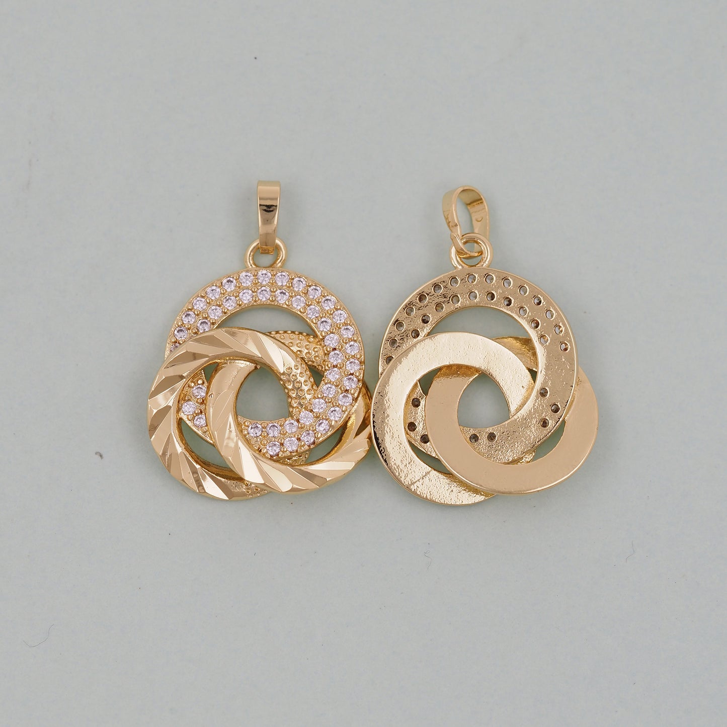 Gold Round Charms,18K Gold Filled three circles Pendant,three circles Charm Bracelet Necklace for DIY Jewelry Making Supply