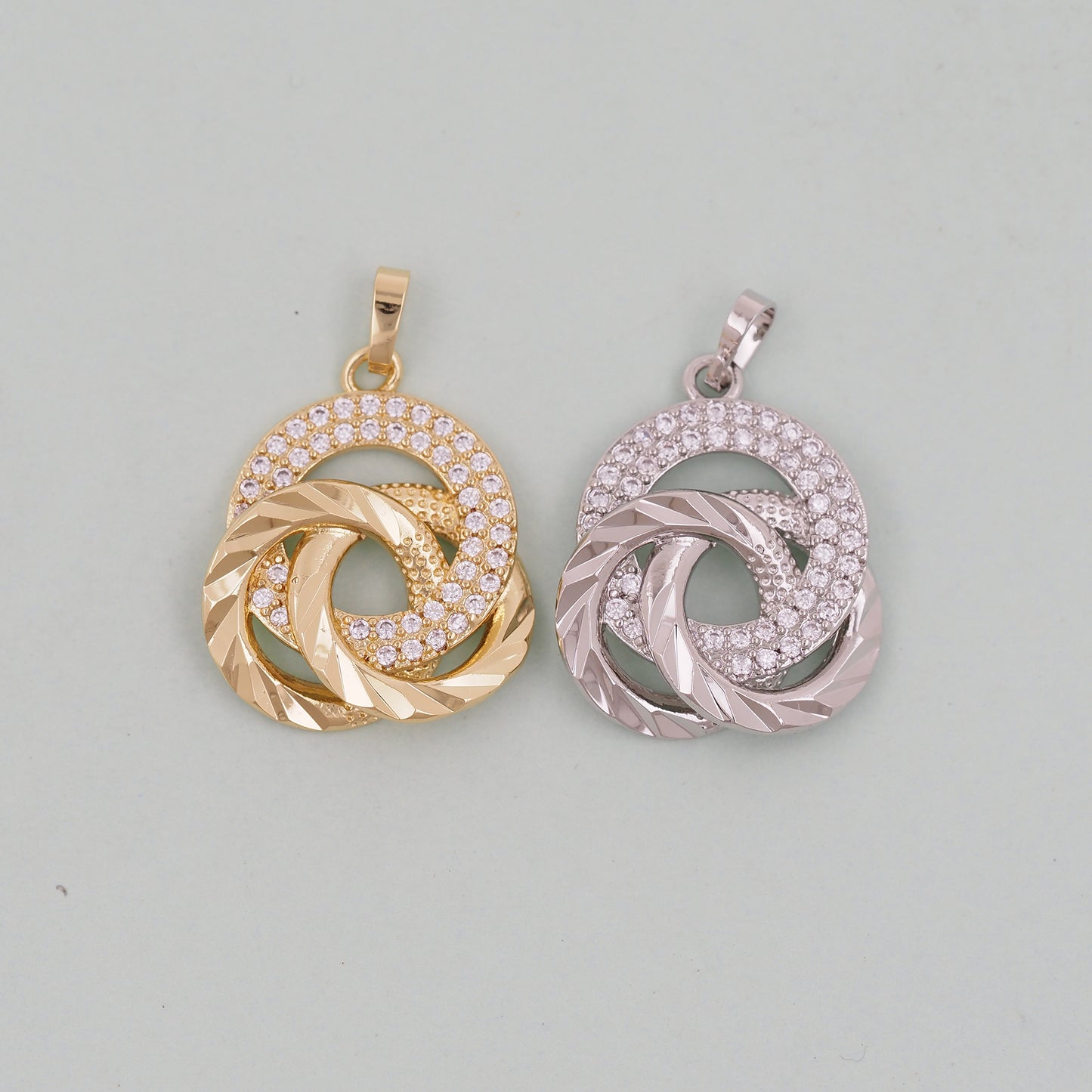 Gold Round Charms,18K Gold Filled three circles Pendant,three circles Charm Bracelet Necklace for DIY Jewelry Making Supply