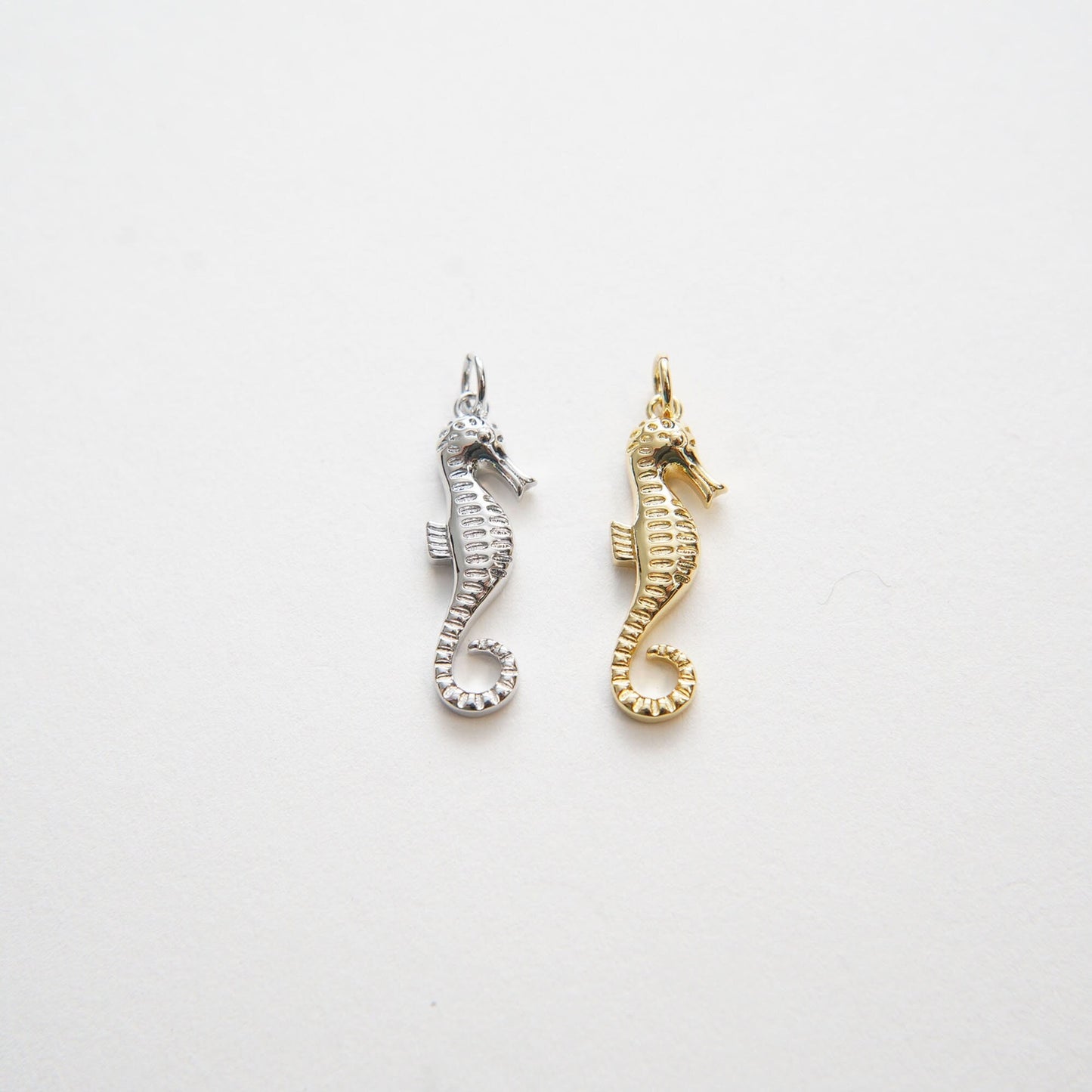 Gold Seahorse Charms,18K Gold Filled Seahorse Pendant,Silver Seahorse Charm Bracelet Necklace for DIY Jewelry Making Supply