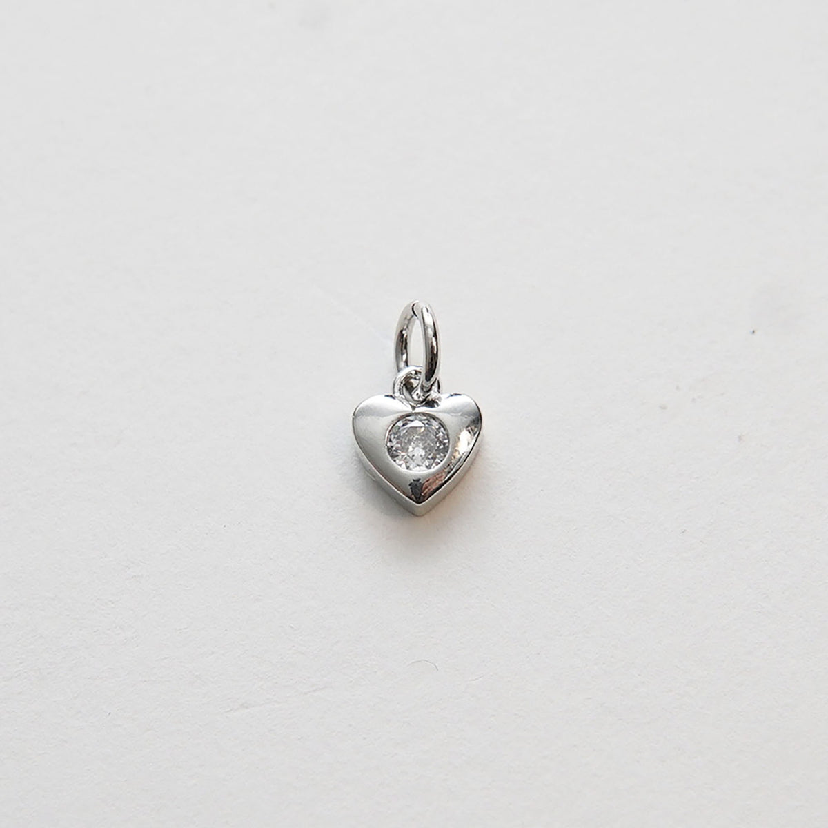 Gold Heart Charms,18K Gold Filled Heart Pendant,Tiny Heart Charm Bracelet Necklace for DIY Jewelry Making Supply
