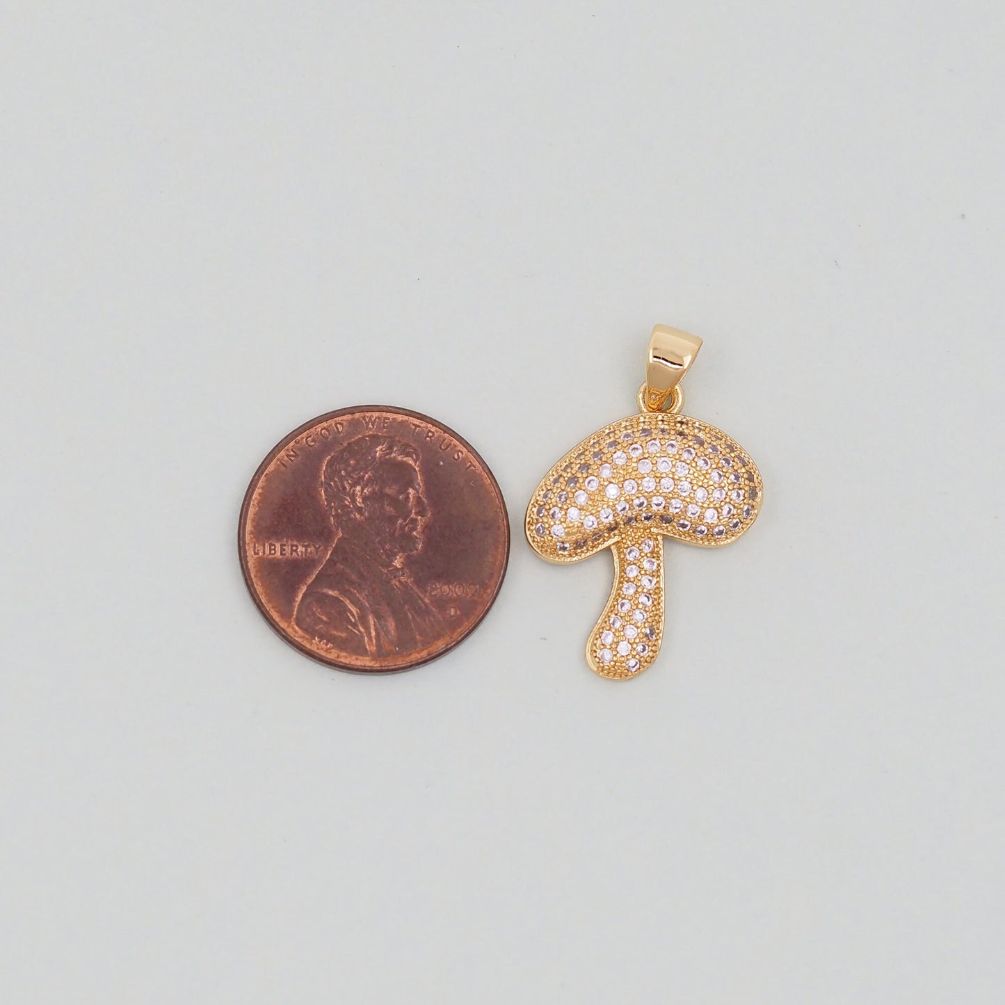 Gold mushroom Charms,18K Gold Filled mushroom Pendant,mushroom Charm Bracelet Necklace for DIY Jewelry Making Supply