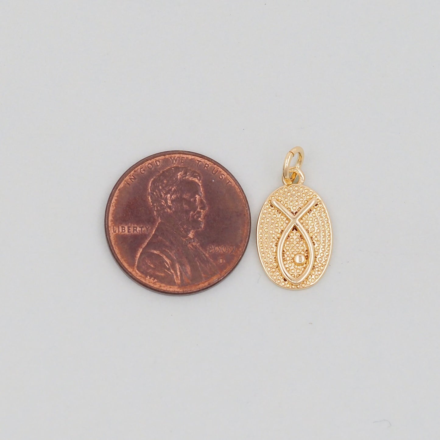Gold Oval Charms,18K Gold Filled Oval Pendant,Silver Fish Symbol Charm Bracelet Necklace for DIY Jewelry Making Supply