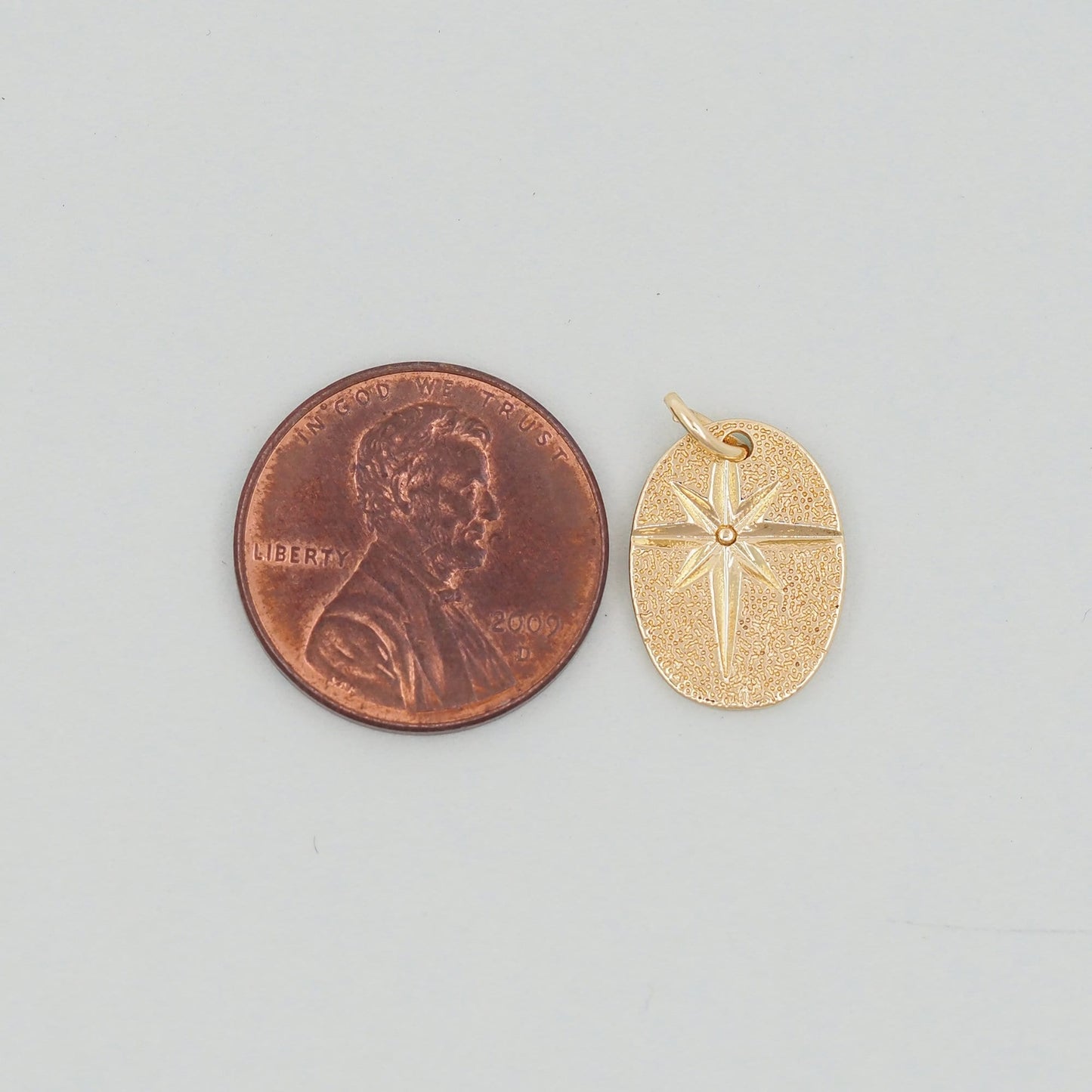 Gold Oval Star Charms,18K Gold Filled Starburst Pendant,North Star Charm Bracelet Necklace for DIY Jewelry Making Supply