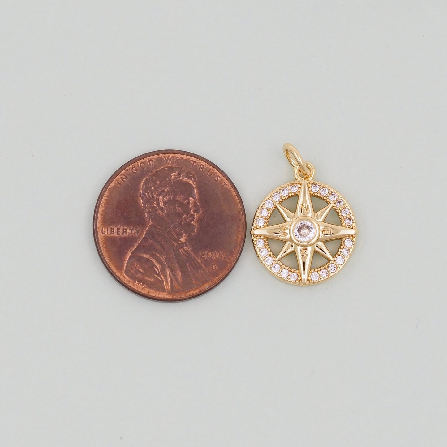 Gold Round north star Charms,18K Gold Filled Starburst Pendant,North Star Charm Bracelet Necklace for DIY Jewelry Making Supply