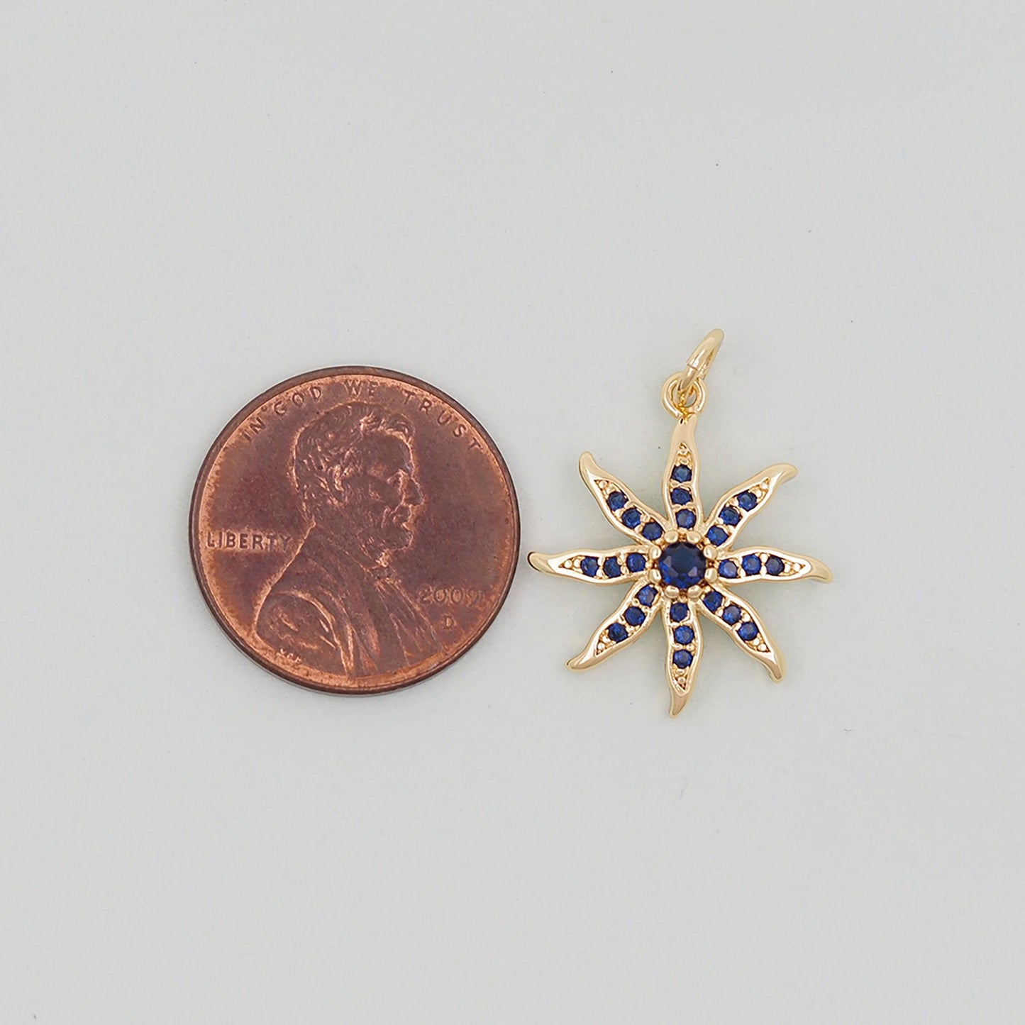 Gold Sun Charms,18K Gold Filled Starburst Pendant,North Star Charm Bracelet Necklace for DIY Jewelry Making Supply