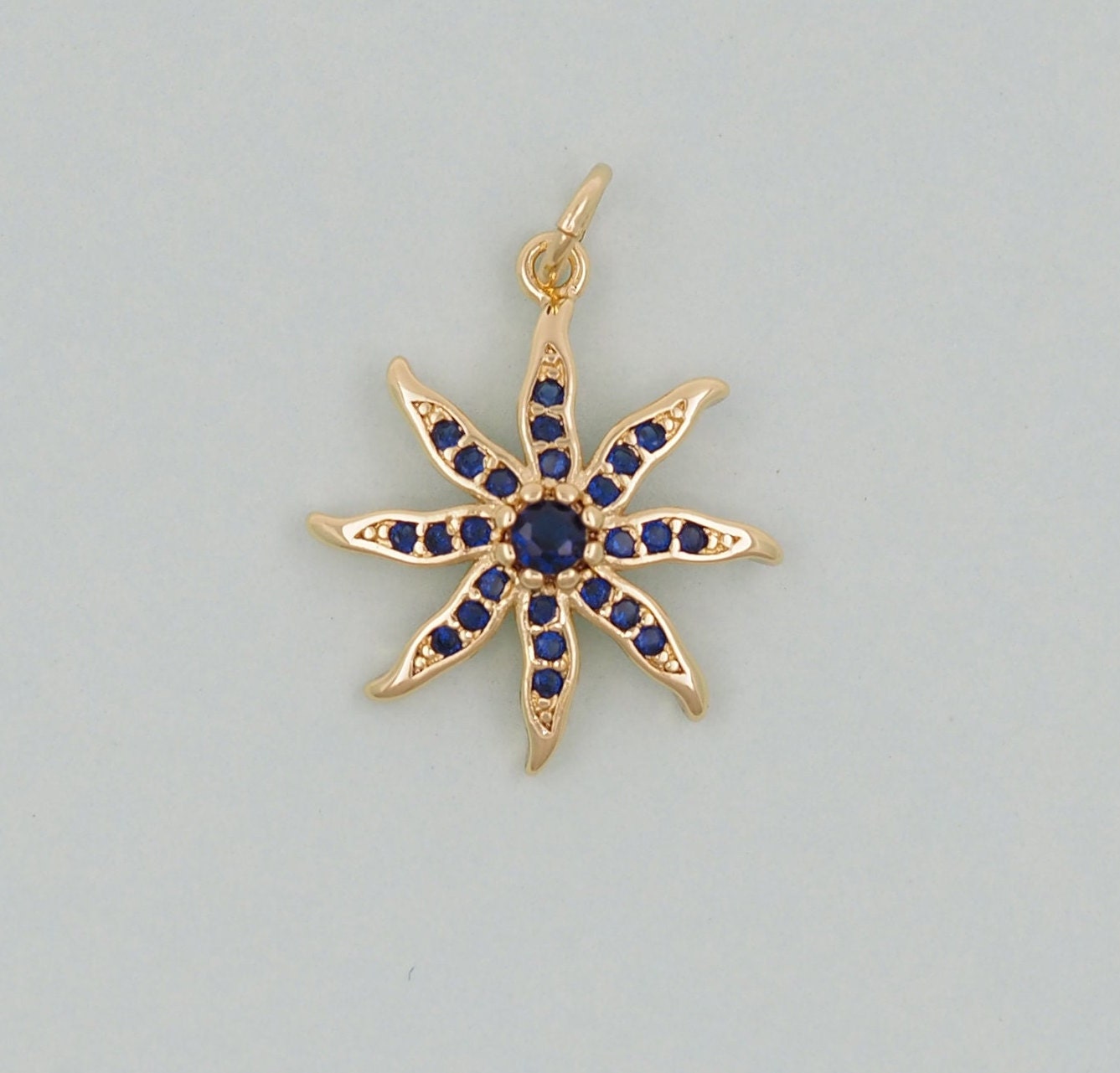 Gold Sun Charms,18K Gold Filled Starburst Pendant,North Star Charm Bracelet Necklace for DIY Jewelry Making Supply