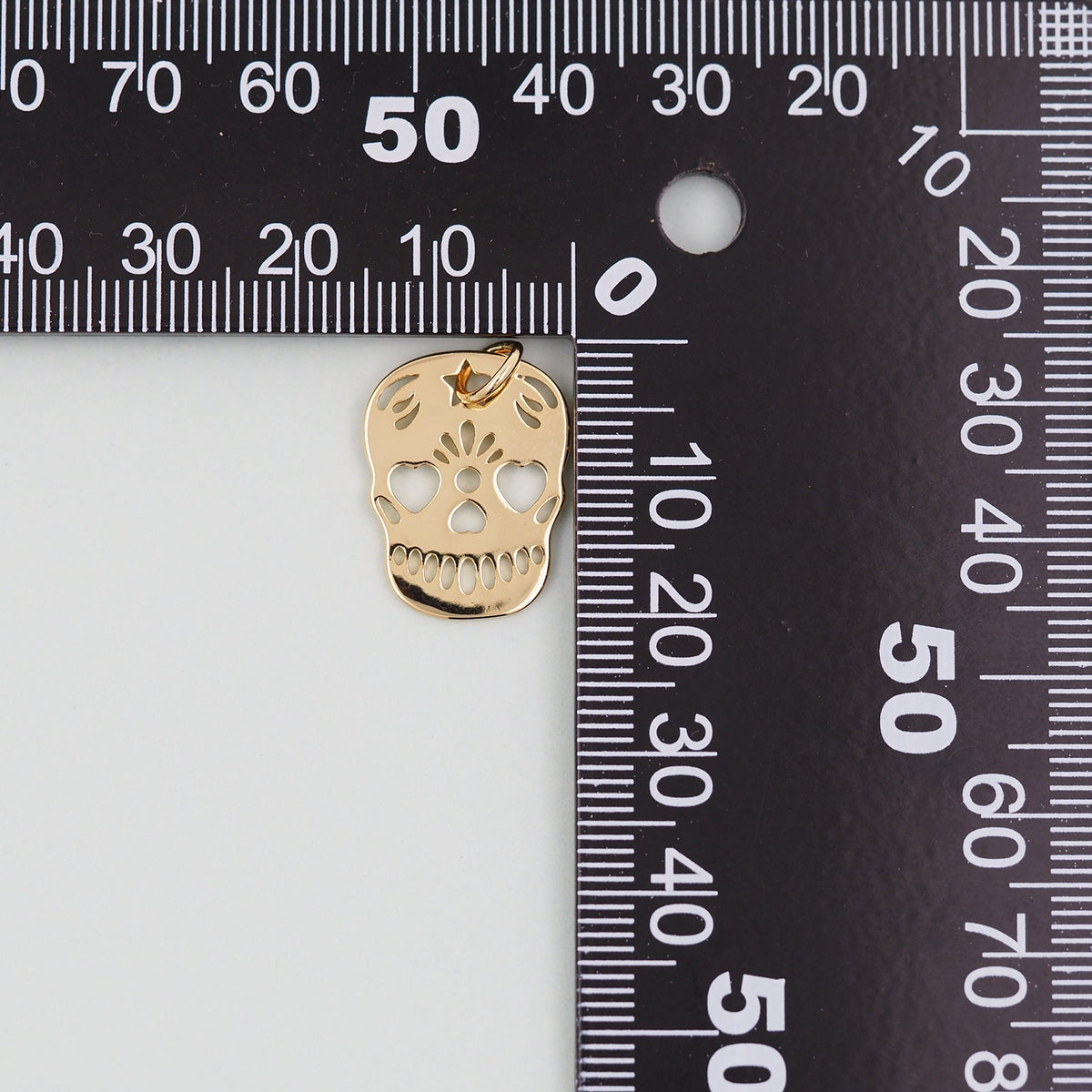 Gold Skull Charms,18K Gold Filled Skull Pendant,Skull Charm Bracelet Necklace for DIY Jewelry Making Supply