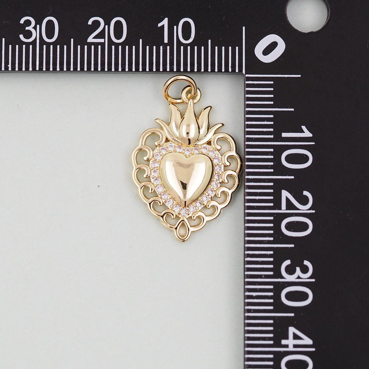 Gold sacred Heart Charms,18K Gold Filled sacred heart Pendant,Religious Charm Bracelet Necklace for DIY Jewelry Making Supply