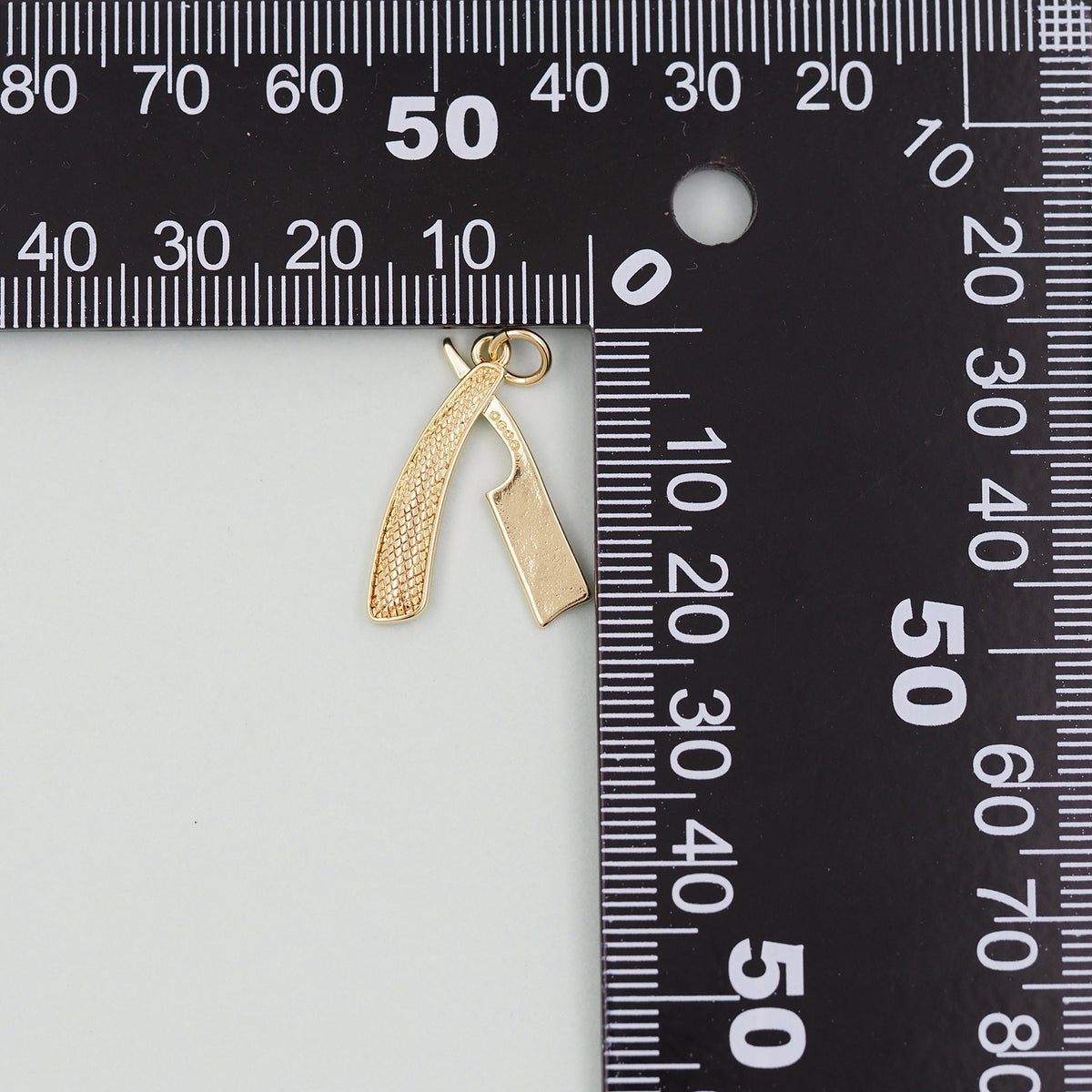 Gold barber Charms,18K Gold Filled razor Pendant,razor Charm Bracelet Necklace for DIY Jewelry Making Supply