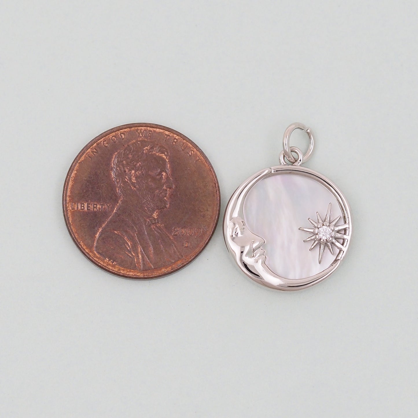 Gold Round Moon Sun Charms,18K Gold Filled Round Pendant,Moon Charm Bracelet Necklace for DIY Jewelry Making Supply