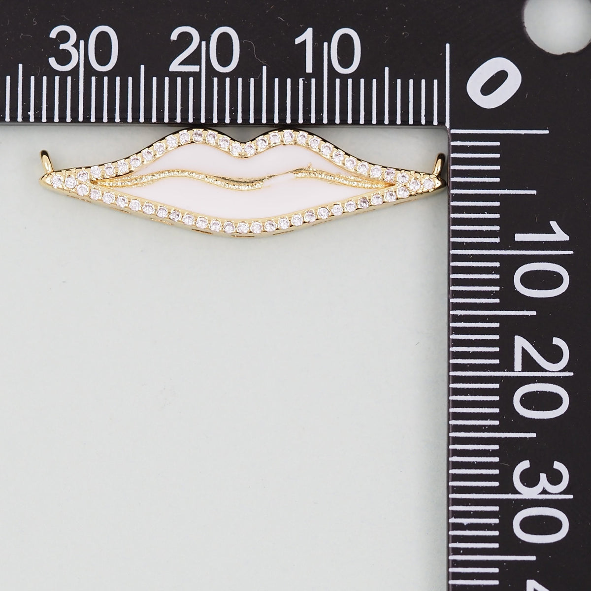 18K Gold Filled Lips Pendant,Lips Charm Bracelet Necklace for DIY Jewelry Making Supply